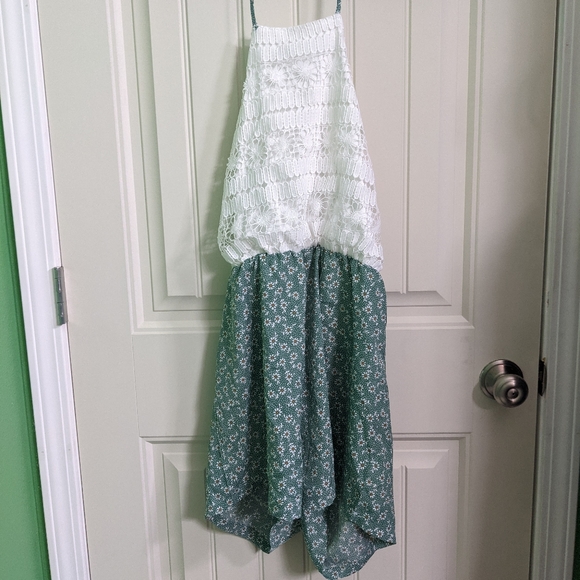 ROMWE Romper - Size Large - Picture 3 of 3